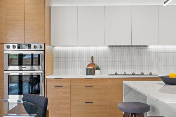 Interior, Kitchen, Stainless Steel Appliances