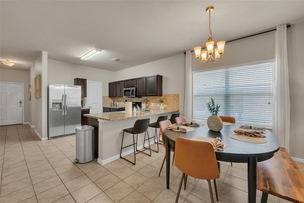 Chandelier, Dining room, Interior, Kitchen