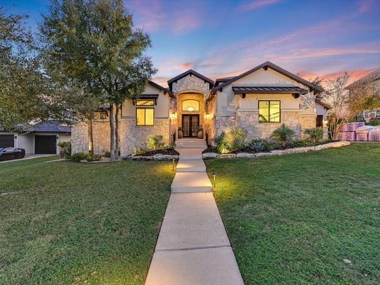 Backyard, Exterior, Facade, Mediterranean