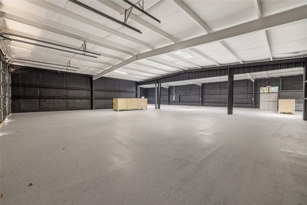 Garage, Interior