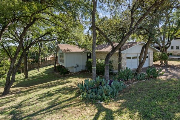 Backyard, Detached Garage, Exterior