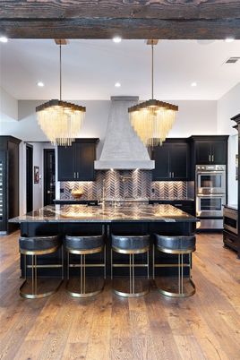Chandelier, Dining room, Interior, Kitchen, Recessed Lighting, Stainless Steel Appliances, Wood Texture Flooring