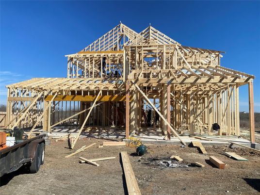 Backyard, Exterior, Facade, Log Home