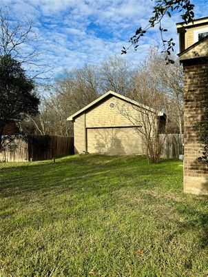 Backyard, Detached Garage, Exterior