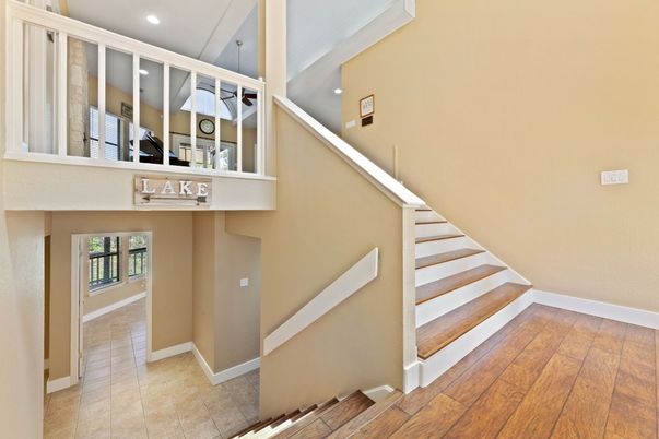 Interior, Recessed Lighting, Wood Texture Flooring