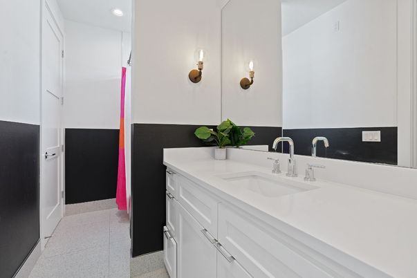 Bathroom, Interior, Recessed Lighting