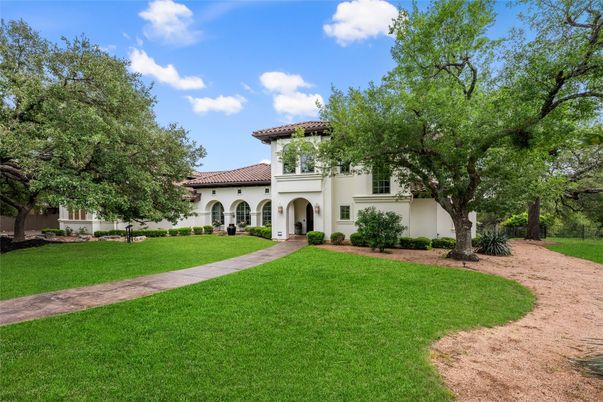 Backyard, Exterior, Facade, Mediterranean