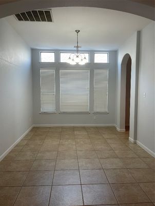 Chandelier, Empty room, Interior, Pendant Lights