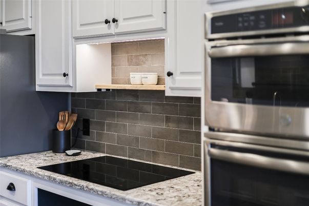 Interior, Kitchen, Stainless Steel Appliances