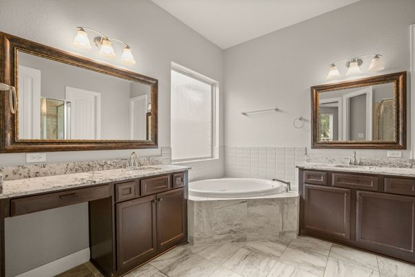 Bathroom, Dual Sink Vanities, Interior