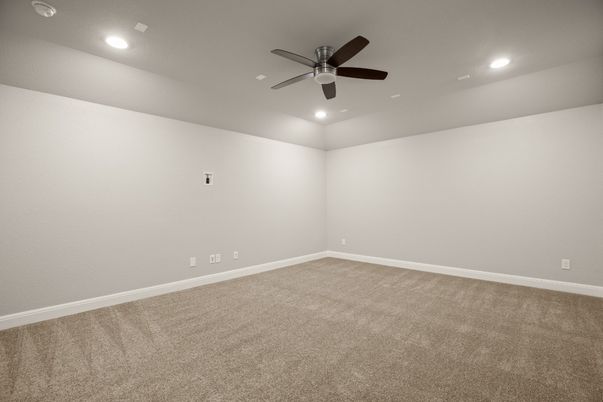 Empty room, Interior, Recessed Lighting