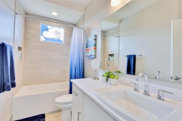 Bathroom, Interior, Recessed Lighting