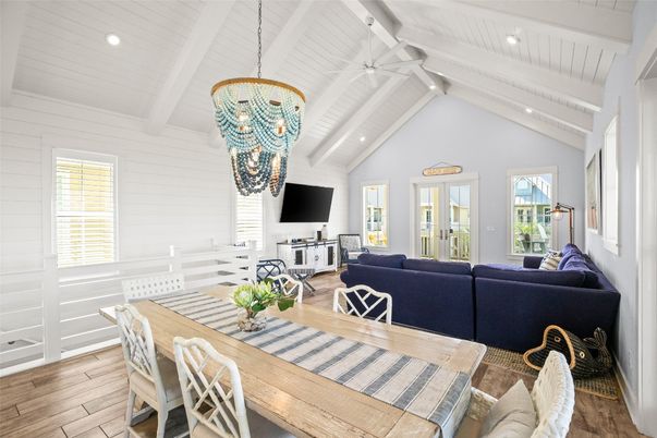 Chandelier, Dining room, Interior, Living room, Pendant Lights, Recessed Lighting, Wood Texture Flooring