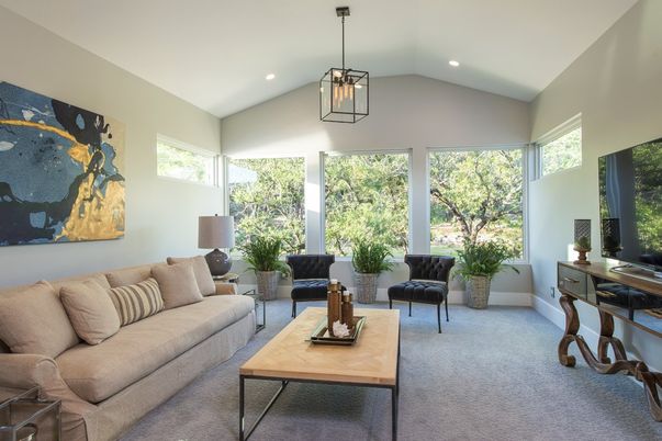 Interior, Living room, Pendant Lights, Recessed Lighting