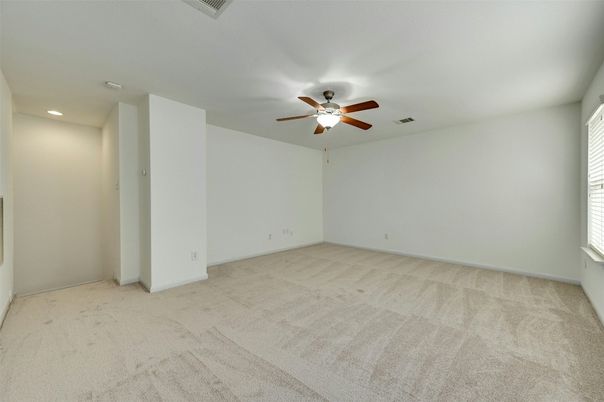 Empty room, Interior, Recessed Lighting