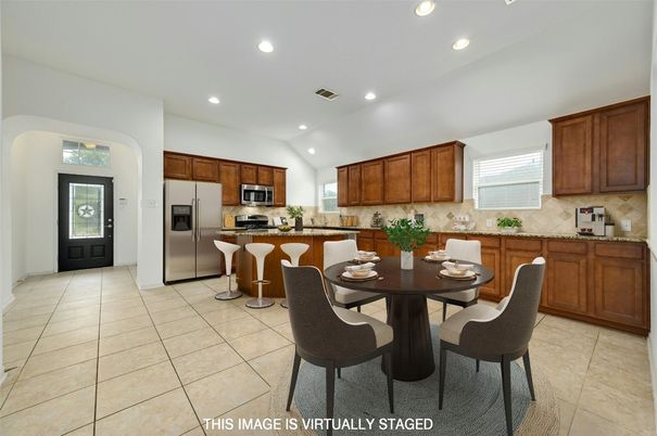 Dining room, Interior, Kitchen, Recessed Lighting, Stainless Steel Appliances