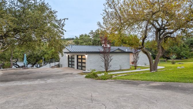 Backyard, Detached Garage, Exterior