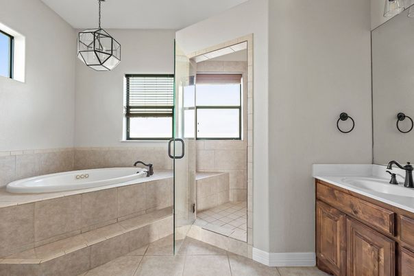 Bathroom, Interior, Pendant Lights