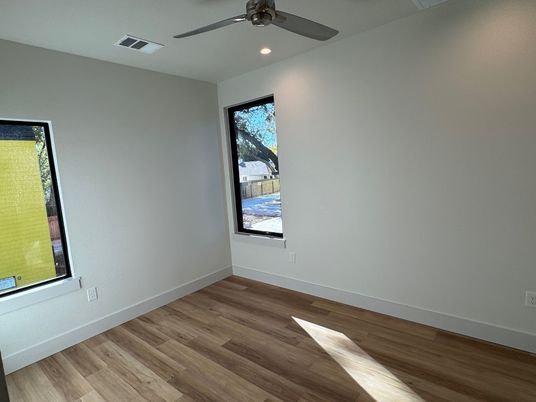 Empty room, Interior, Recessed Lighting, Wood Texture Flooring