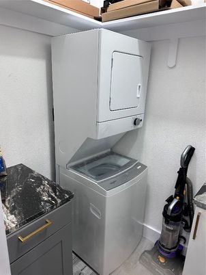 Interior, Washer