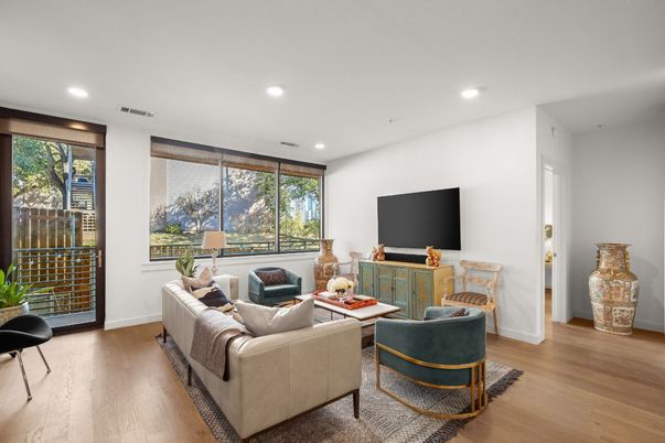 Interior, Living room, Recessed Lighting, Wood Texture Flooring