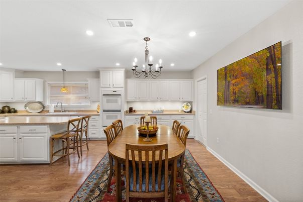 Chandelier, Dining room, Interior, Kitchen, Pendant Lights, Recessed Lighting, Wood Texture Flooring