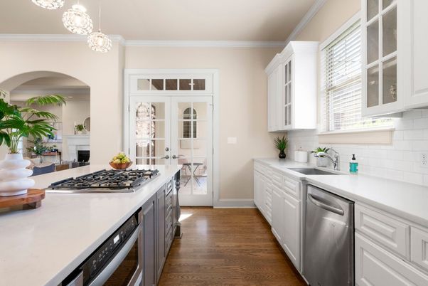 Interior, Kitchen, Pendant Lights, Wood Texture Flooring