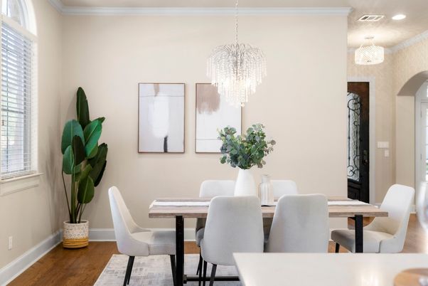 Chandelier, Dining room, Interior, Recessed Lighting, Wood Texture Flooring