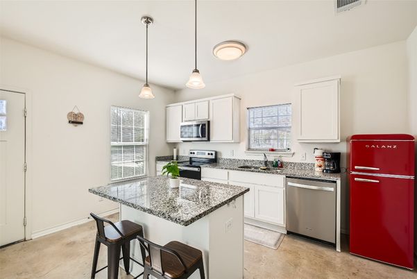 Interior, Kitchen, Pendant Lights, Stainless Steel Appliances