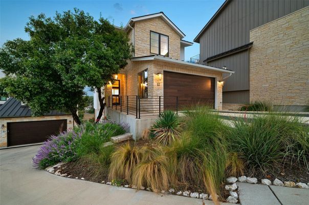 Attached, Exterior, Facade, Brick Facade, Modern
