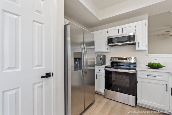 Interior, Kitchen, Stainless Steel Appliances, Wood Texture Flooring