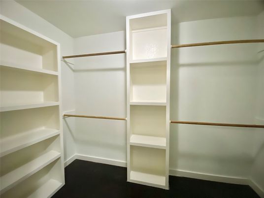 Interior, Walk-in Closets
