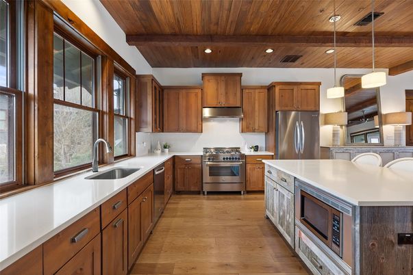 Interior, Kitchen, Pendant Lights, Recessed Lighting, Stainless Steel Appliances, Wooden Beams, Wooden Ceilings, Wood Texture Flooring