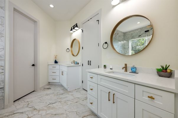 Bathroom, Dual Sink Vanities, Interior, Marble, Recessed Lighting