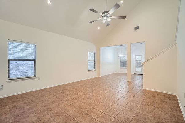 Empty room, Interior, Recessed Lighting