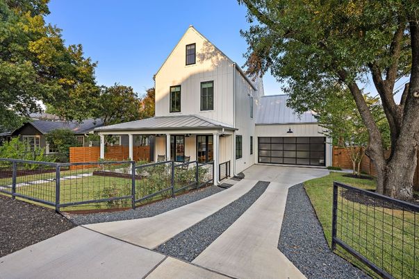 Attached, Backyard, Exterior, Facade, Brick Facade, Farmhouse