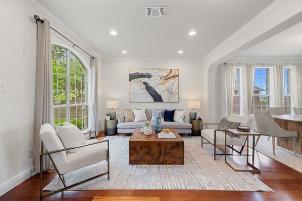 Interior, Living room, Recessed Lighting, Wood Texture Flooring