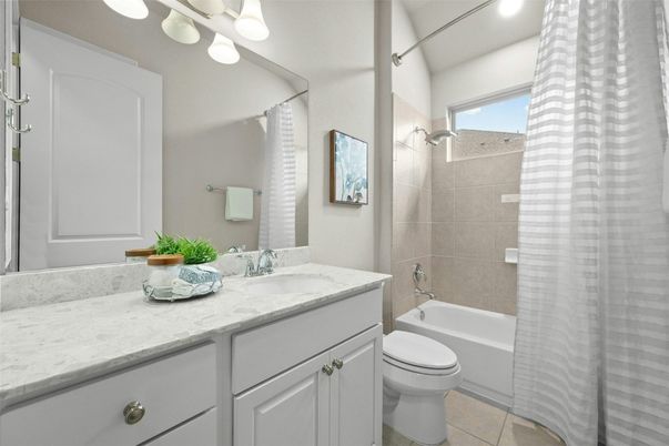 Bathroom, Dual Sink Vanities, Interior