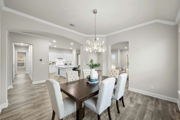 Chandelier, Dining room, Interior, Kitchen, Pendant Lights, Recessed Lighting, Wood Texture Flooring