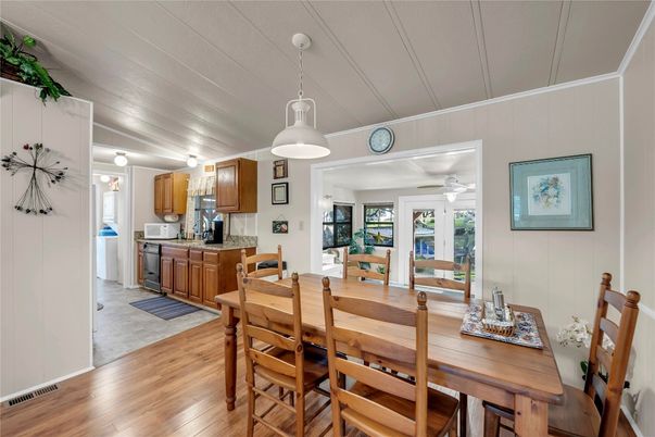 Dining room, Interior, Kitchen, Pendant Lights, Wood Texture Flooring