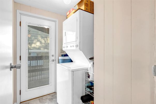 Interior, Utility Closets, Washer