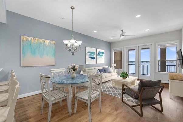 Chandelier, Dining room, Interior, Living room, Recessed Lighting, Water, Wood Texture Flooring