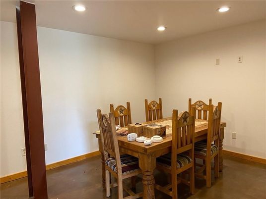 Dining room, Interior, Recessed Lighting