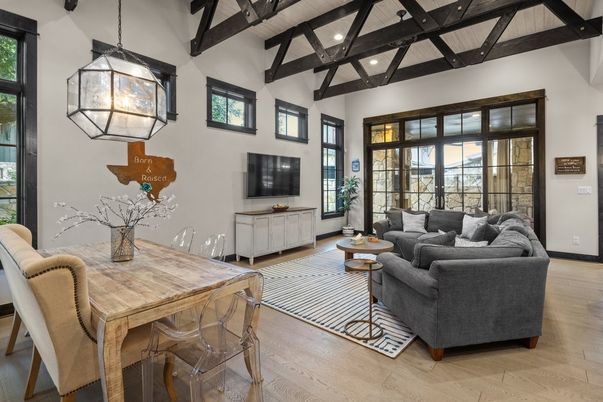 Dining room, Interior, Living room, Pendant Lights, Recessed Lighting, Wooden Beams, Wood Texture Flooring