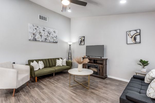 Interior, Living room, Recessed Lighting, Wood Texture Flooring