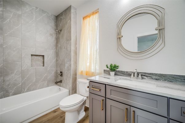 Bathroom, Interior, Wood Texture Flooring