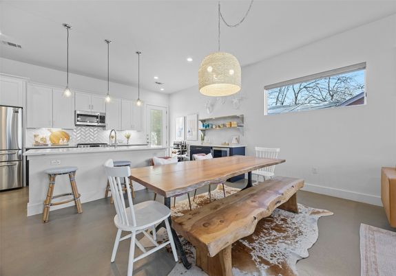 Dining room, Interior, Kitchen, Pendant Lights, Recessed Lighting, Stainless Steel Appliances