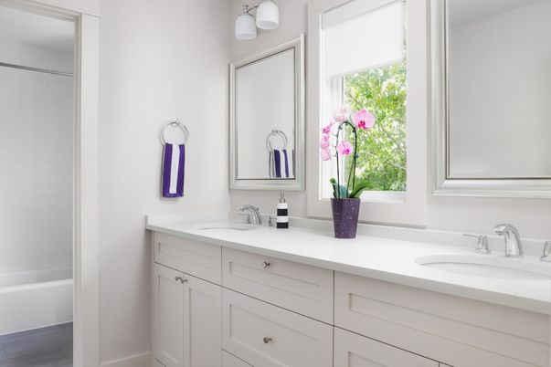 Bathroom, Dual Sink Vanities, Interior