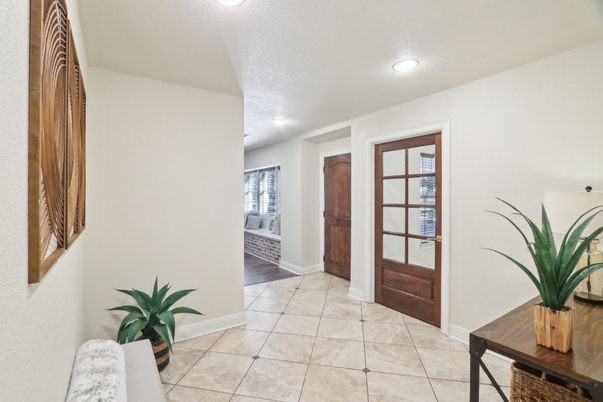 Interior, Recessed Lighting
