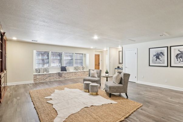 Interior, Living room, Recessed Lighting, Wood Texture Flooring
